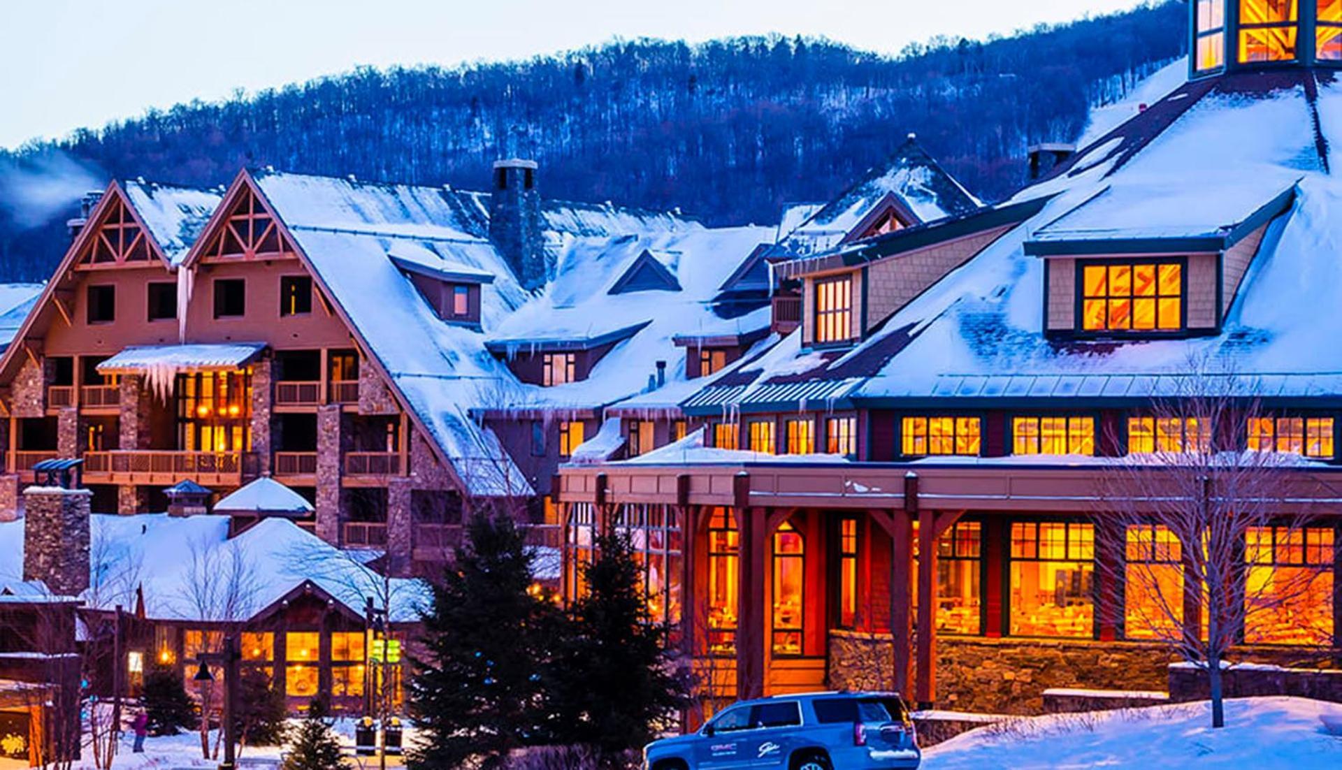 145 Lodge At Spruce Peak Ski In Ski In Ski Out King Studio Stowe Exterior photo